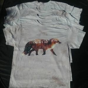Lot of 4 unisex The Mountain animal t-shirt